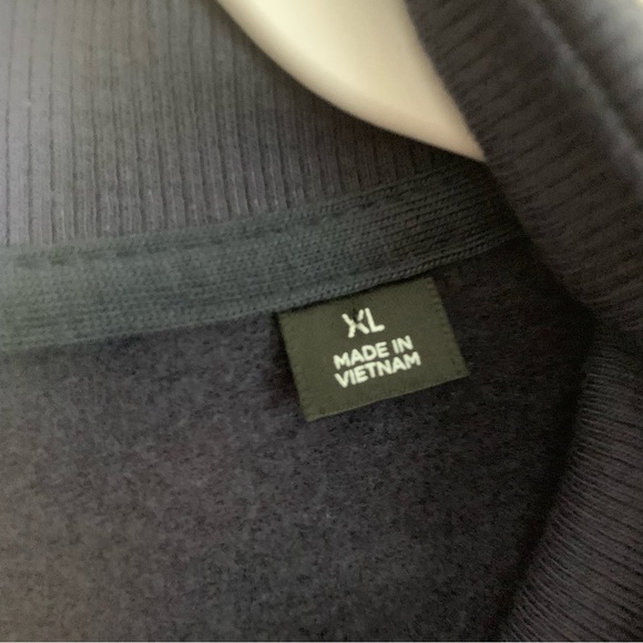 Travis Mathew Mens navy 1/4 zip fleece sweatshirt with pockets XL - Picture 4 of 11